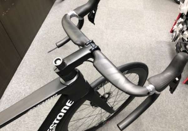 ブリヂストンアンカーANCHOR RA6 ロードバイクマルボロカラー