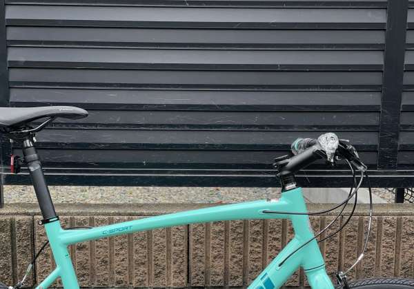 Bianchi クロスバイク ⭐︎都内引取り限定⭐︎ BIANCHI ( ビアンキ ) クロスバイク C SPORT1 ( C スポーツ1