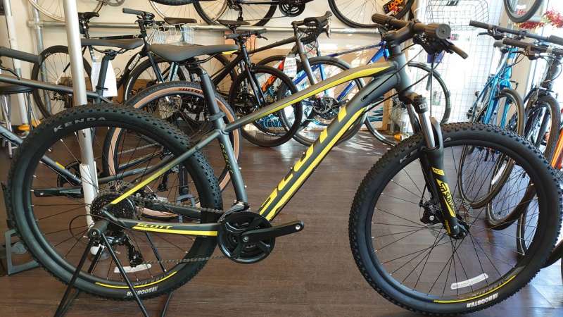 最安値級価格 さささ【ジャンク品】scott FX2 mtb 自転車本体
