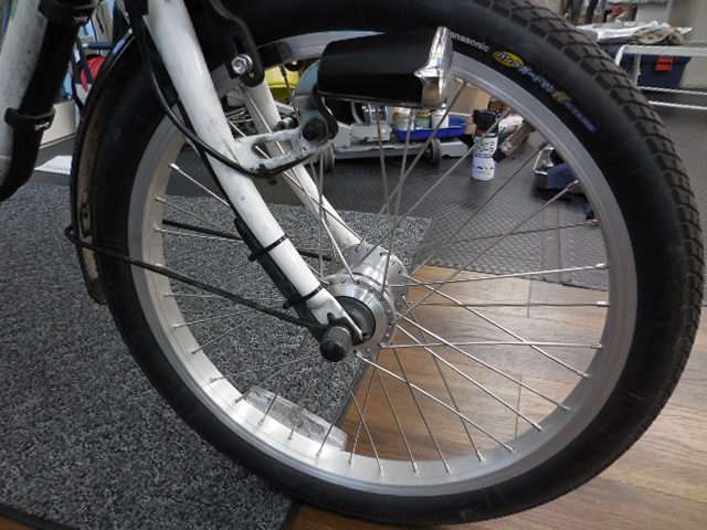 自転車 ホイール 振れ取り 工賃 セオ