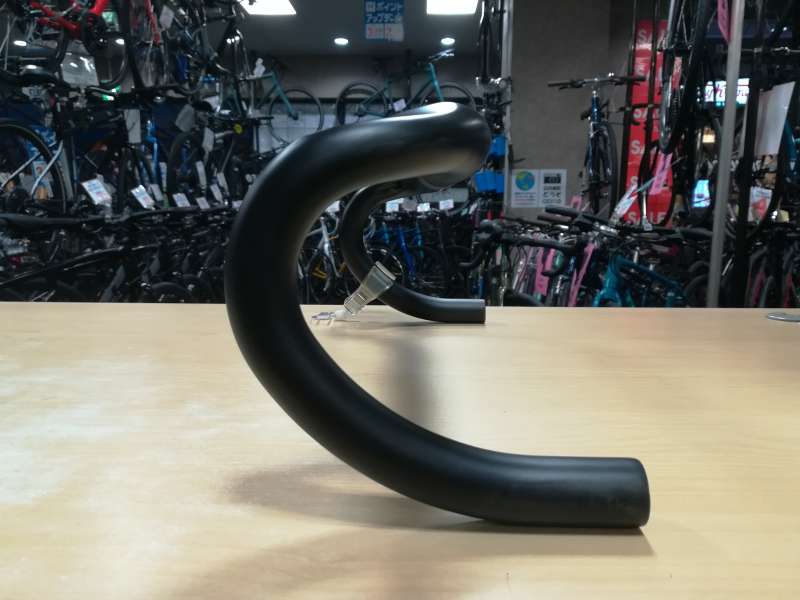 最新作，新品 TNI peloton カーボン カーボンハンドル 内装 軽量