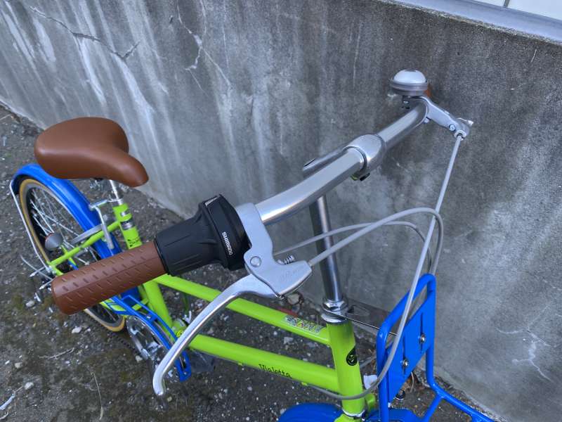 ミニベロ ネイビー シルバーサドル トゥットミニ シルバーブートレッグ | 製品情報 | 株式会社