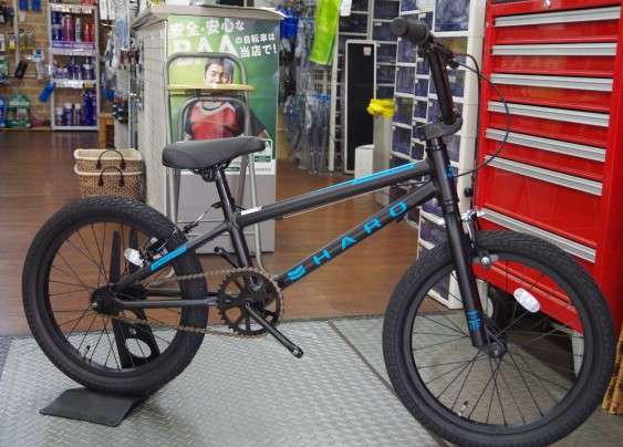 【配送料込】Haro Shredder 18インチ BMX /ライト&ベル付き 2020 SHREDDER 18 - モトクロスインターナショナル
