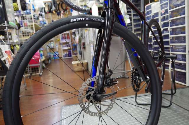 maddux 2.0 ディスクブレーキ　ロードバイク　ホイール maddux 2.0 ディスクブレーキ ロードバイクホイール