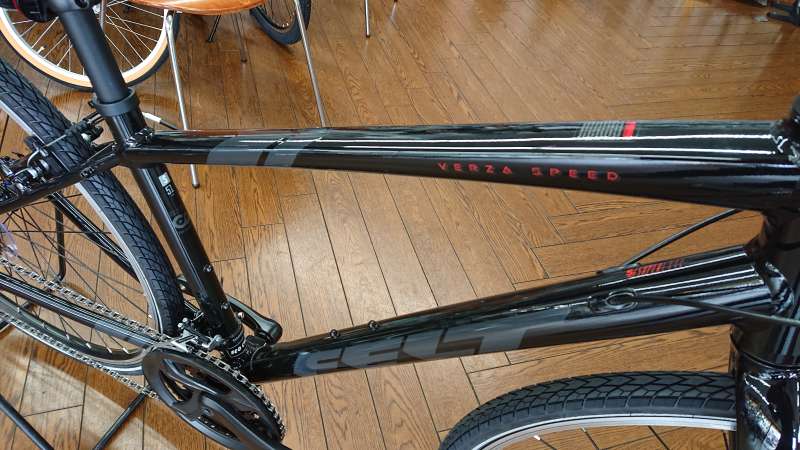 クロスバイク FELT  VERZA  SPEED  ブラック 2022 FELT フェルト クロスバイク Verza Speed 50 ﾍﾞﾙｻﾞｽﾋﾟｰﾄﾞ