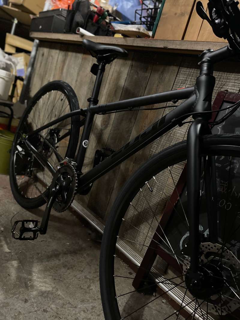 Fuji ロードバイクルーベ1.3 鍵、空気入れなどセット 決定しました