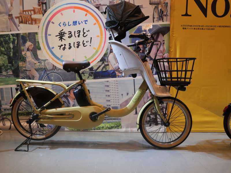 【本日限定値下げ】ギュットクルームフロントシート　純正 パナソニック ギュットクルームフロントシート【自転車用