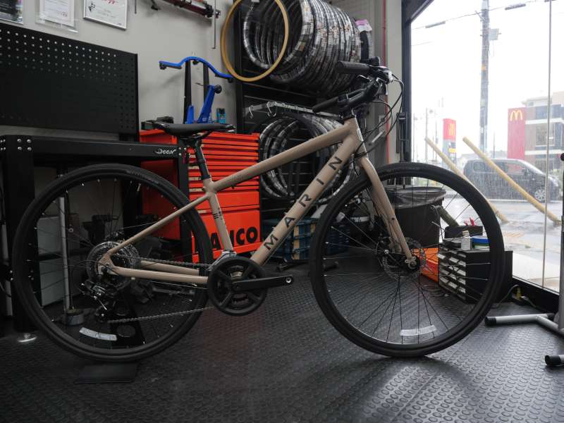 クロスバイク MARIN disc 身長165-175cm 定価8.5万円 MARIN ( マリン ) クロスバイク CORTE MADERA DISC AF SE