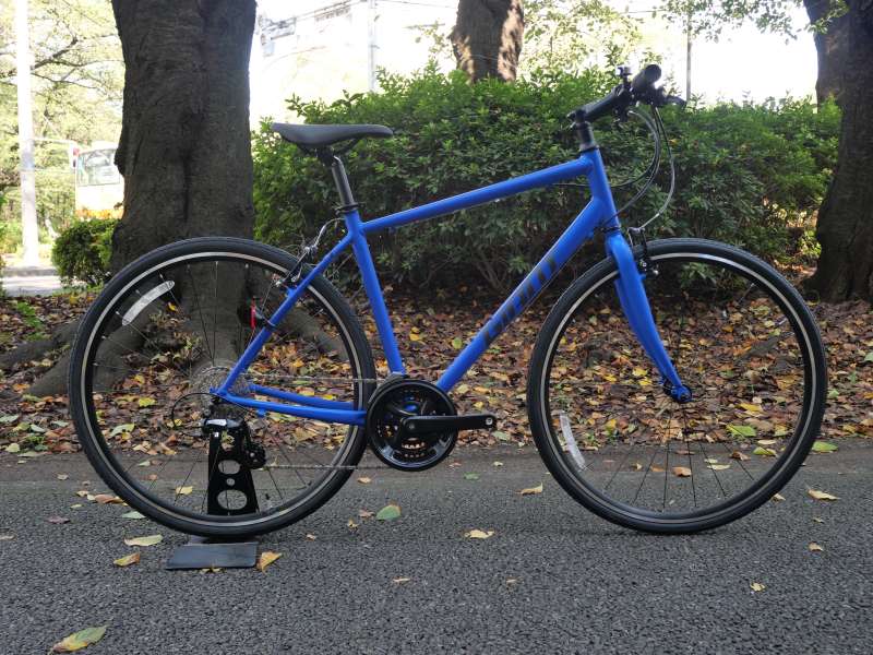 GIANT ESCAPE R3 クロスバイク 700×30C 3×8段 自転車 2023 GIANT Bicycles | ESCAPE R3