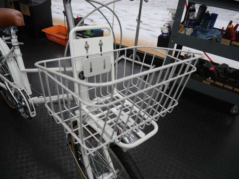 Vincent シティサイクル 緑色 バスケット付き セオサイクル