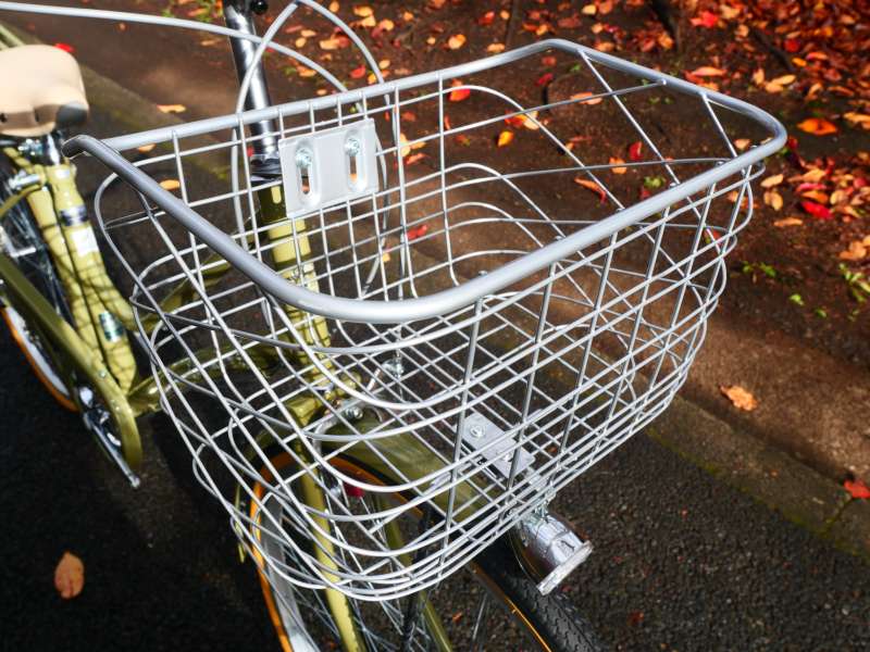 スポーツタイプアンティーク自転車です。 新商品】【鋲付きのクラシックなデザイン!!】自転車パーツ