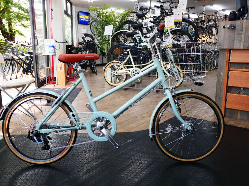 自転車 ミニベロ 小径車 ブリヂストン(BRIDGESTONE) カゴ付きMARKROSA M7 20インチ 202