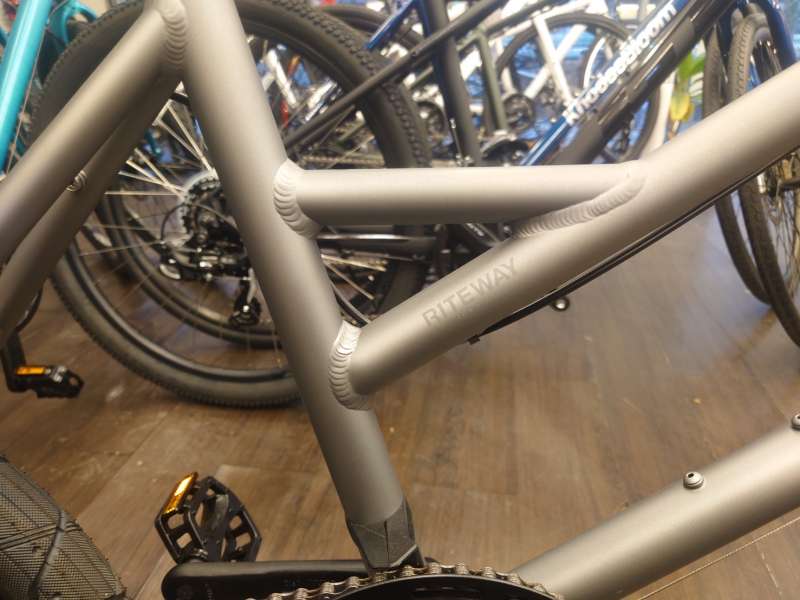 状態良し】Felt FR40 マットチャコール シンプルイズベスト! 乗りやす